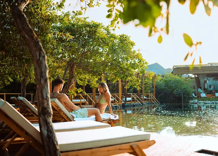 Shibari - Restaurant & Cenote Club Hotel