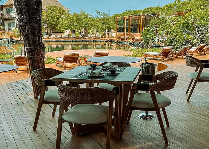 Hotel Shibari - Restaurant & Cenote Club